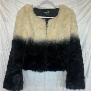 Rue21 Faux Fur Teddy Jacket XL Ombre Cream to Black Cozy Street Style